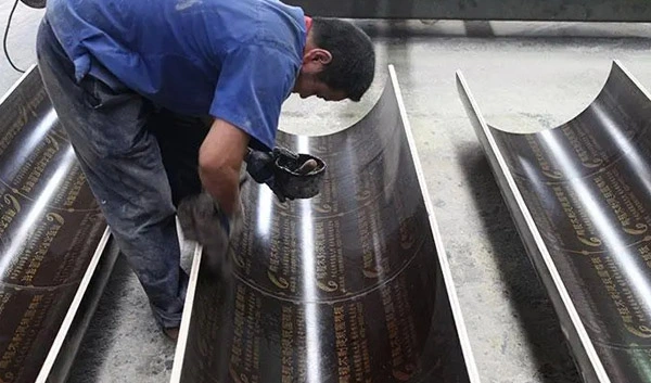 Aplicação de óleo de silicone Silfluo no campo do agente de liberação